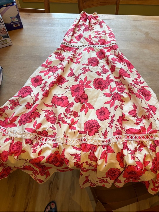 Cupshe Dresses & Skirts - Cupshe Cream Maxi Dress with Pink Floral Print